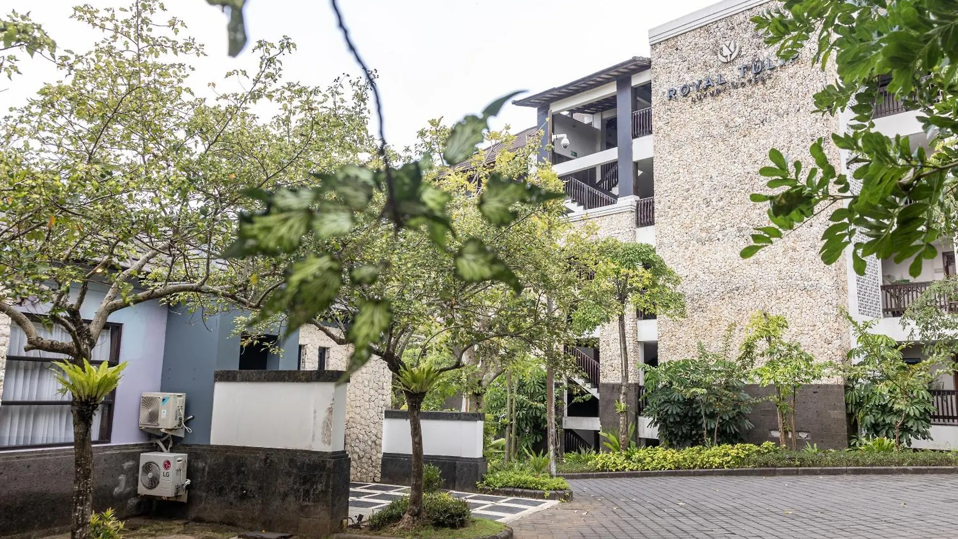Lily Villa Jimbaran By Fays Hospitality