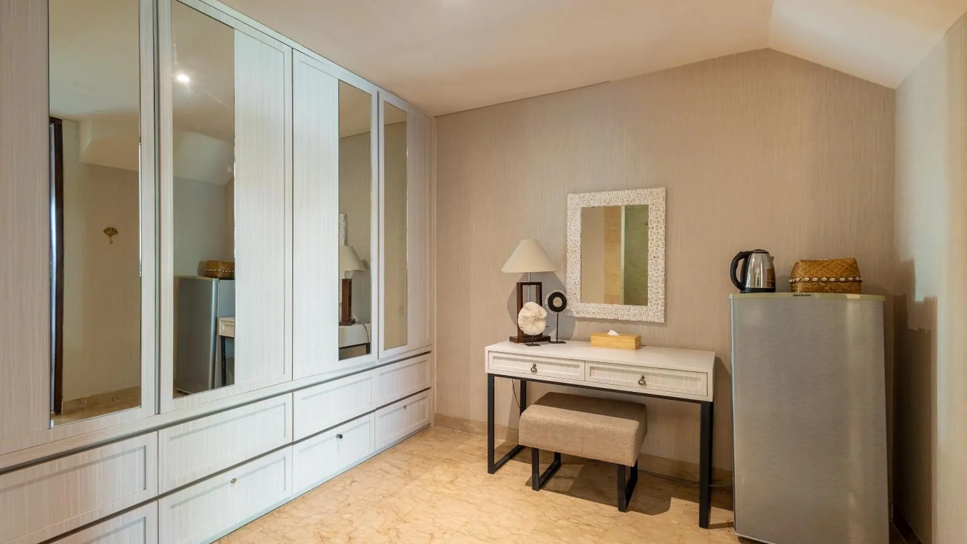 Lily Villa Jimbaran By Fays Hospitality