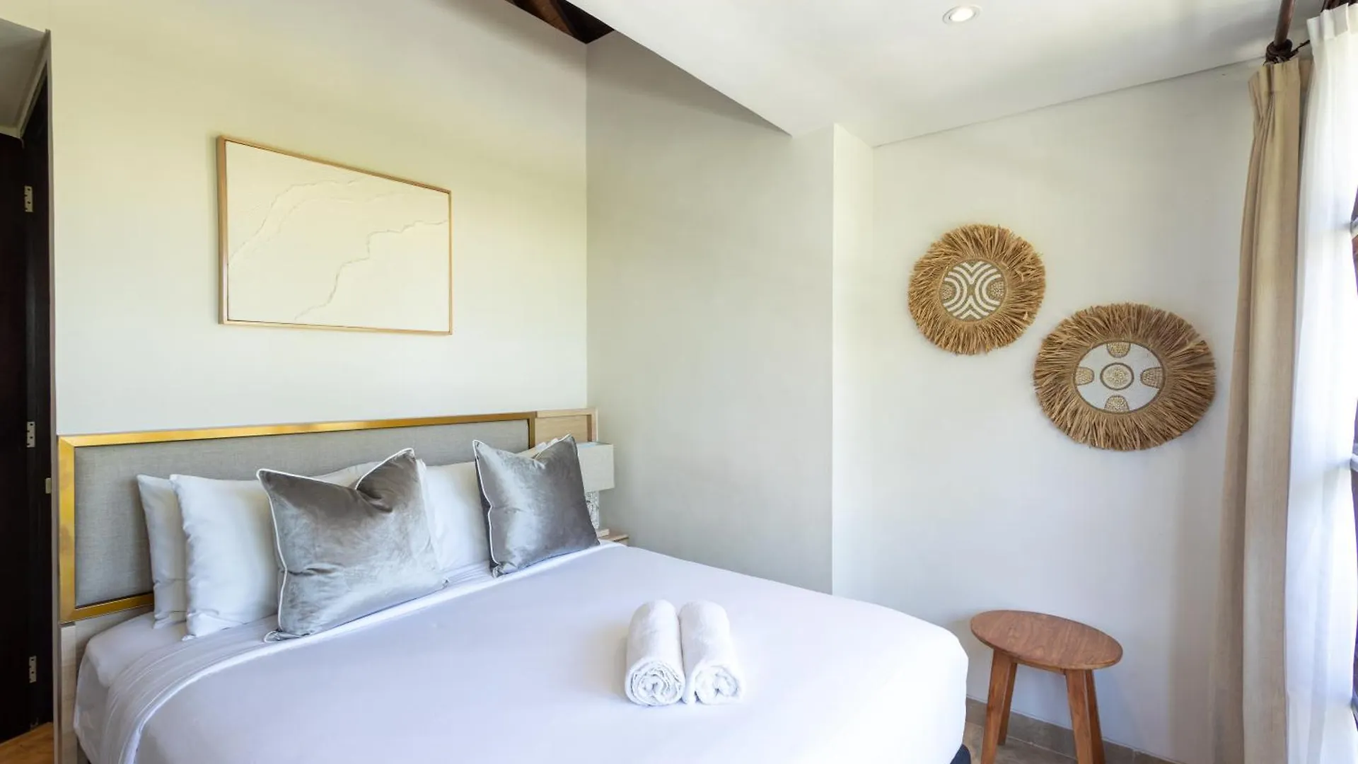Lily Villa Jimbaran By Fays Hospitality